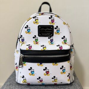 🎉 Disney Parks Loungefly Mickey Mouse Mini Backpack - New Witho Tags 🖤